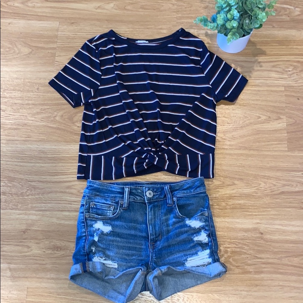 Brandy Melville Crop Top